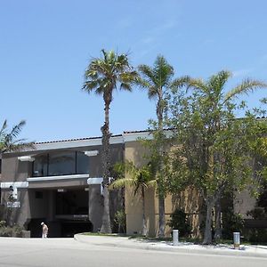 Crimson Hotel, Manhattan Beach